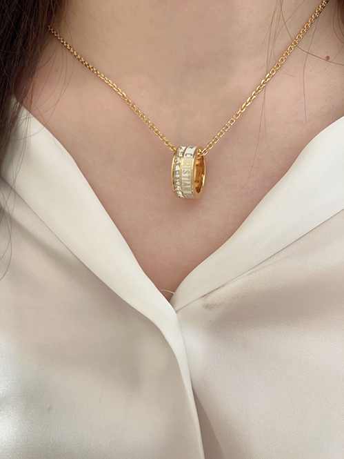 ディオール レディース エレガント チェーンネックレス徹底レビュー｜日常を格上げする上品アクセサリー