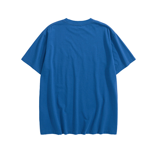 ディオール  フロントには白いロゴ入り半袖Tシャツ