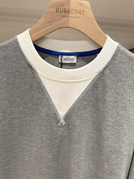 バーバリー  新しい2色のコットン半袖Tシャツ