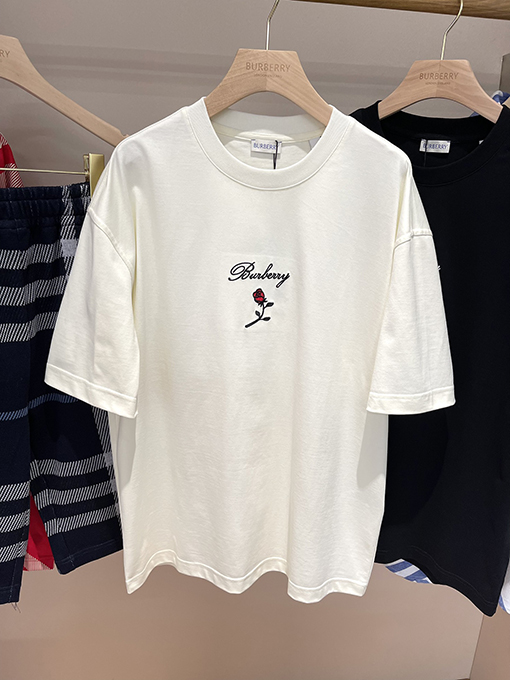 バーバリースーパーコピー  新しいローズコットン半袖Tシャツ