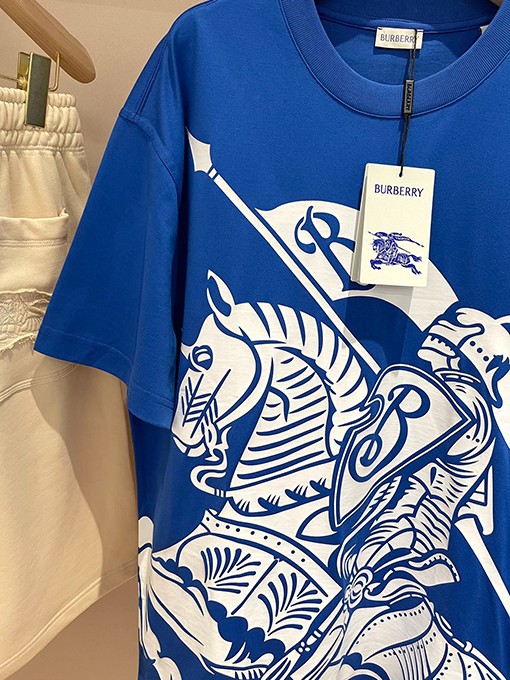 バーバリー  乗馬軍馬騎士プリントデザイン半袖Tシャツ