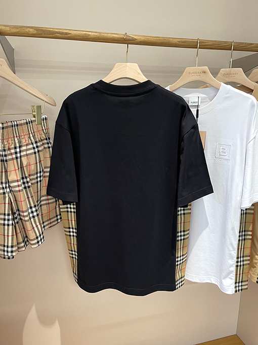 バーバリー  新しいヴィンテージチェック柄のパッチワーク半袖Tシャツ