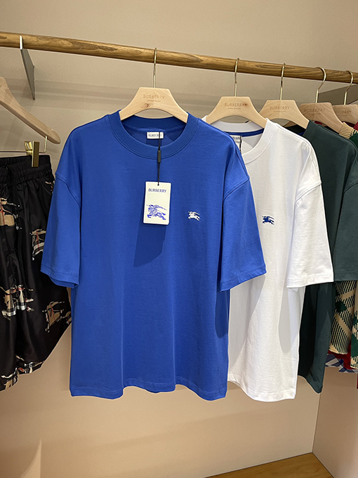 バーバリー  新しいメンズ軍馬クルーネック半袖Tシャツ