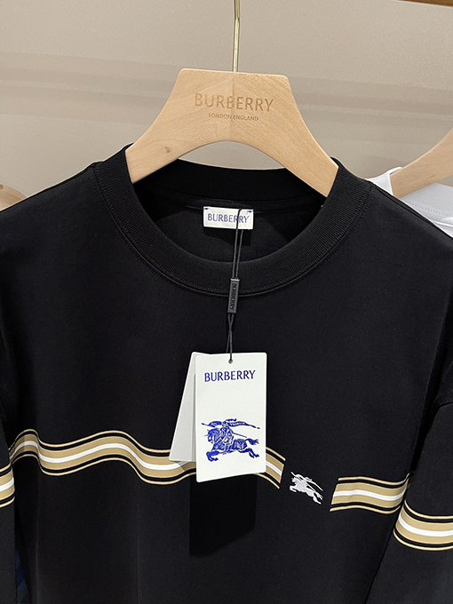バーバリー  ストライプ装飾小さな軍馬刺繍ファッション半袖Tシャツ