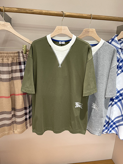バーバリー  新しい2色のコットン半袖Tシャツ