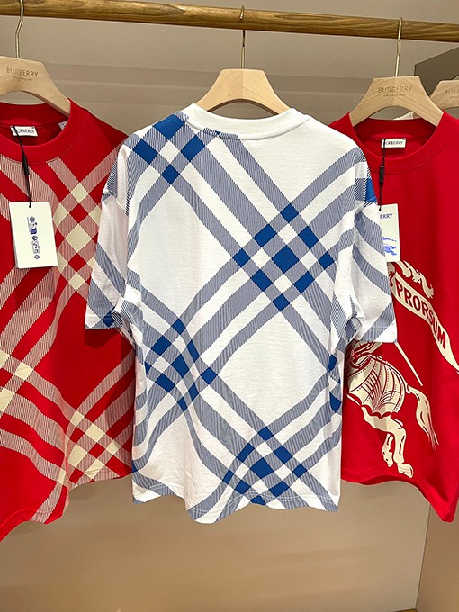 バーバリー  新しいチェック柄のコットンTシャツ