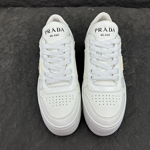 プラダスーパーコピー    Pradaロゴスニーカー