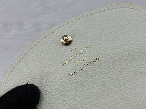 ルイヴィトンコピー  ダイヤモンドホワイト財布 M41939