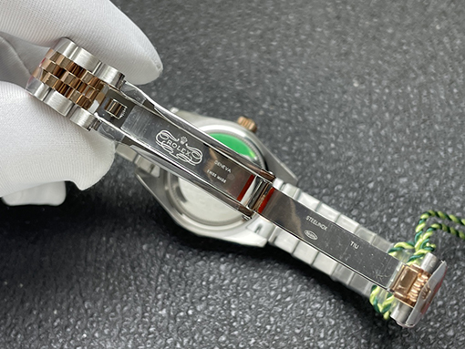 ロレックス    ローズゴールドのシャンパンウォッチ
