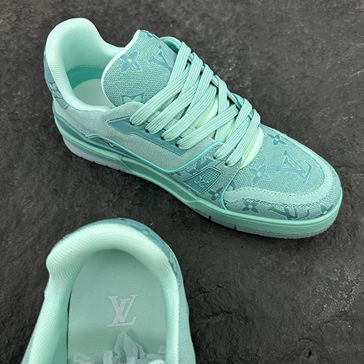 ルイヴィトン    ダミエ3 Dデニム LV アルファベットスニーカー