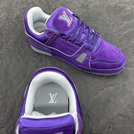 ルイヴィトン   モノグラムフラワー LV ロゴスニーカー