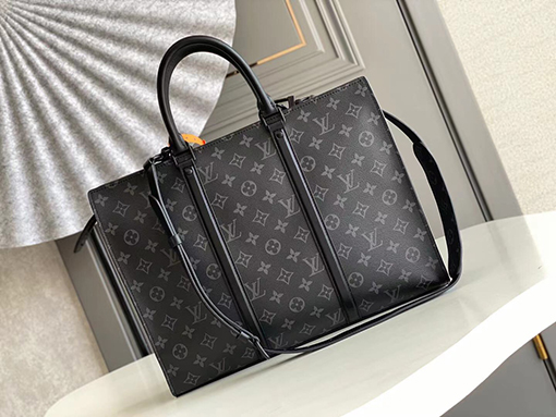 ルイヴィトンスーパーコピー  キャンバス&レザー LV アルファベットエンボストートバッグ M45265
