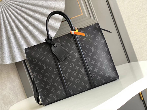 ルイヴィトンスーパーコピー  キャンバス&レザー LV アルファベットエンボストートバッグ M45265