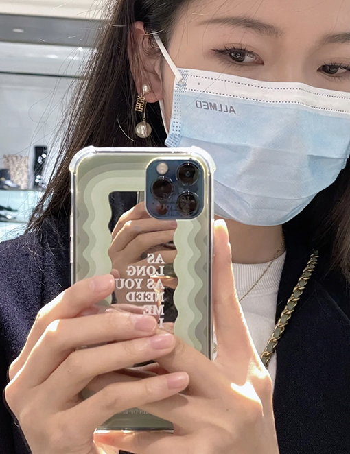 ディオール  Dior アルファベットサイズパールピアス