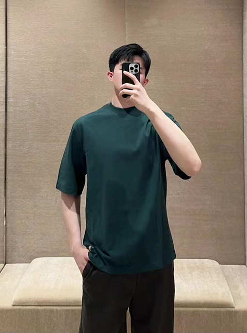 バーバリー 新しいステッカーカジュアルリブラウンドネック半袖Tシャツ