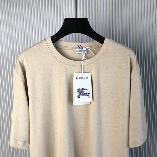 バーバリー 新しいステッカーカジュアルリブラウンドネック半袖Tシャツ