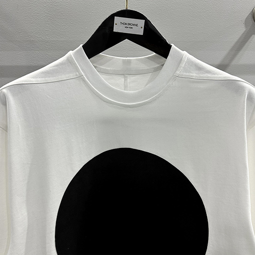 リックオウエンス  大きな円形ステッチパンチラウンドネック半袖Tシャツ