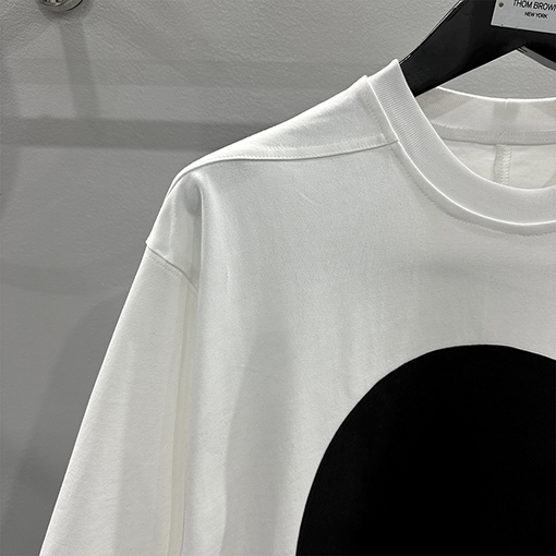 リックオウエンス  大きな円形ステッチパンチラウンドネック半袖Tシャツ
