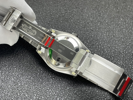 ロレックスコピー VS36 ケースサイズ: 36mm 精度も本物と同じ 腕時計