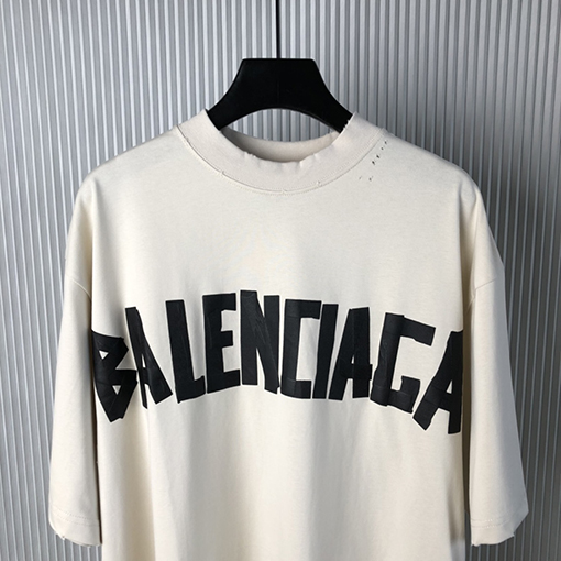 バレンシアガ  新しいテーププリント半袖Tシャツ