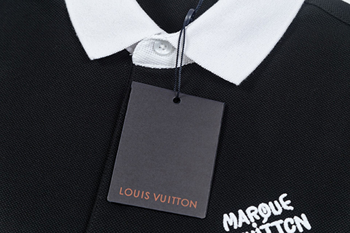 ルイヴィトンスーパーコピーMarque L.Vuitton déposée刺繍半袖 Tシャツの通販