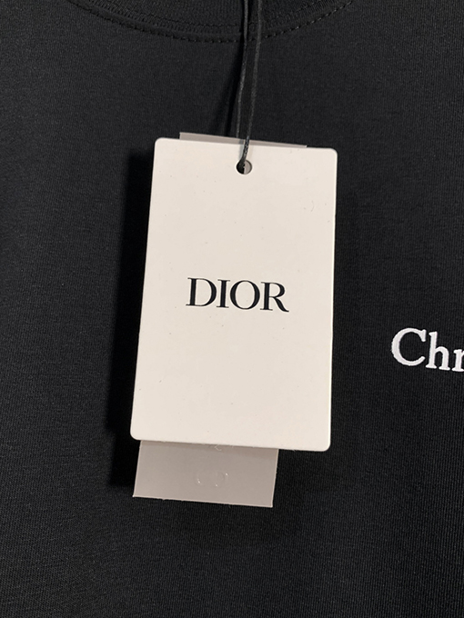ディオールスーパーコピー新しいスズランのアルファベットのラウンドネック半袖Tシャツ
