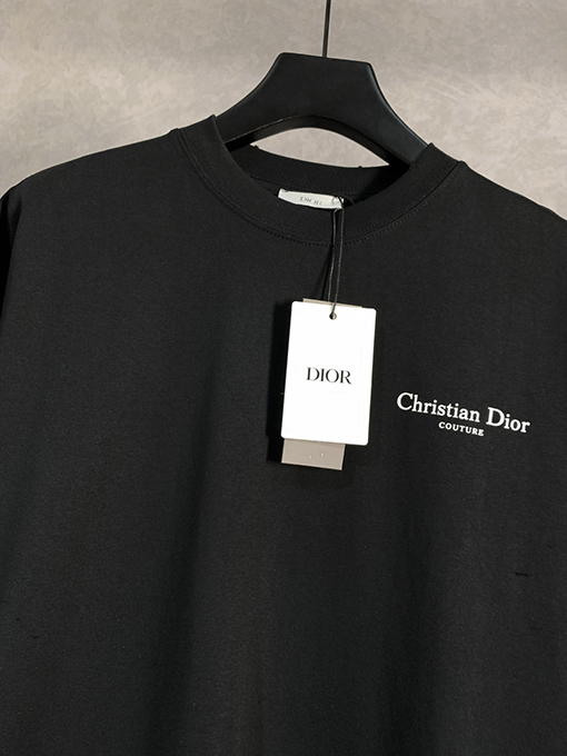 ディオールスーパーコピー新しいスズランのアルファベットのラウンドネック半袖Tシャツ