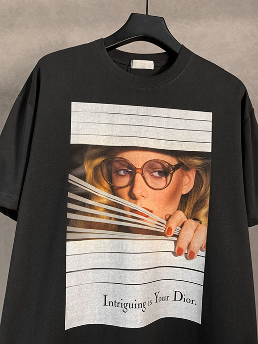 ディオール雑誌表紙丸首半袖Tシャツ