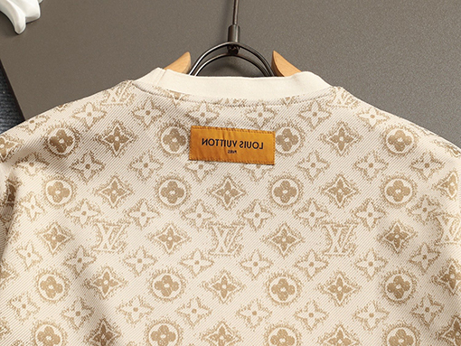 ルイヴィトンフルプリント半袖Tシャツ