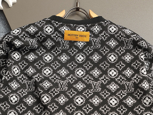 ルイヴィトンフルプリント半袖Tシャツ