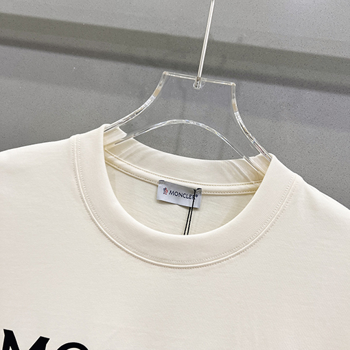 モンクレールコピークルーネック半袖Tシャツ