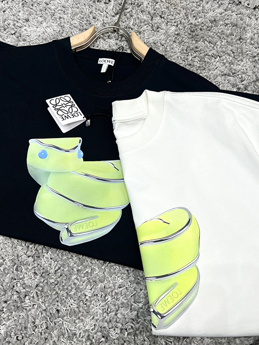 ロエベ限定半袖Tシャツ