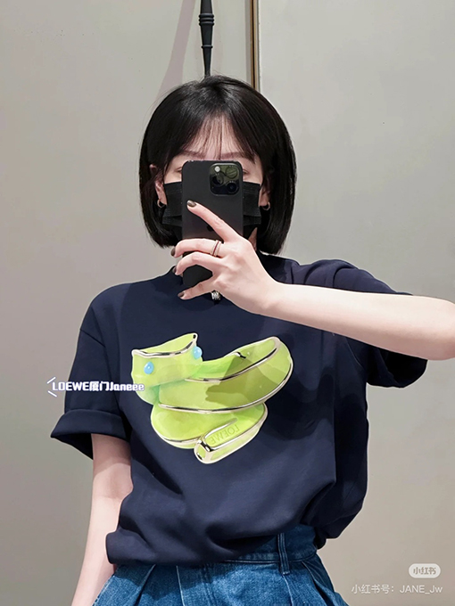 ロエベ限定半袖Tシャツ