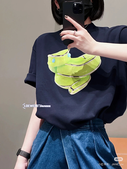 ロエベ限定半袖Tシャツ