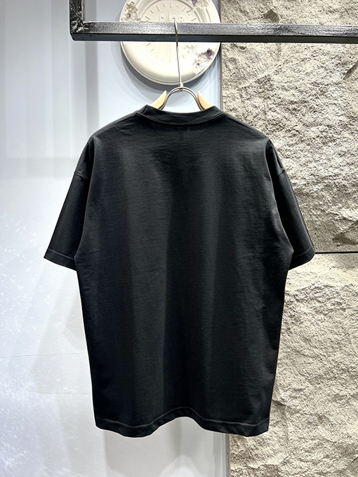 ロエベ限定半袖Tシャツ