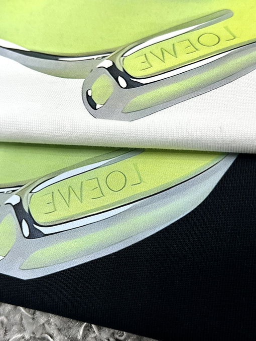 ロエベ限定半袖Tシャツ