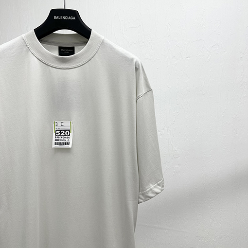 バレンシアガスーパーコピー520ステッカー半袖Tシャツ