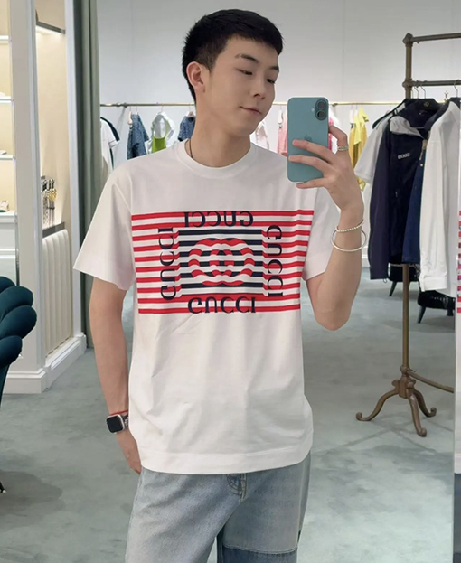 グッチストライププリント半袖Tシャツ