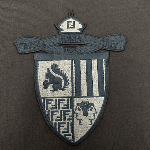フェンディ刺繍半袖Tシャツ