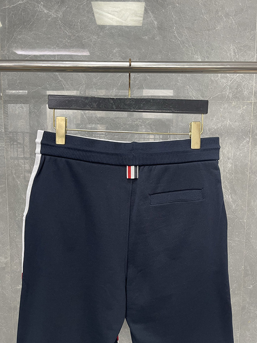 トムブラウン前後のパッチワークパンツ