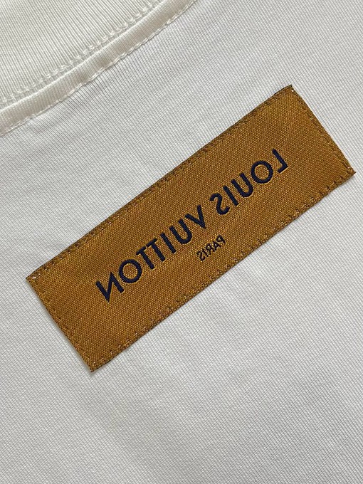 ルイヴィトンプリント半袖Tシャツ