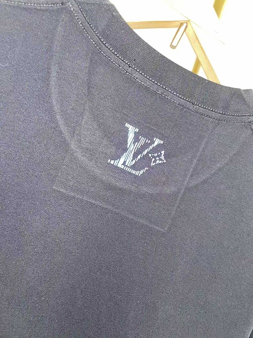 ルイヴィトンスーパーコピー新しい反射Tシャツ