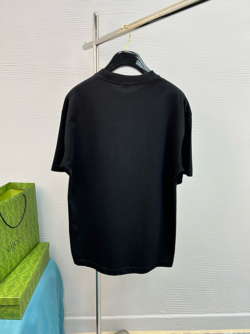 ロエベクラシックTシャツ