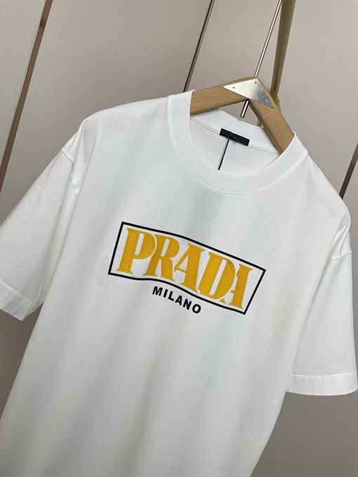 プラダ新しい立体シリコンTシャツ