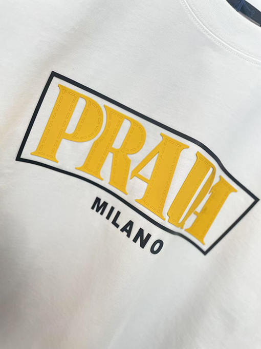 プラダ新しい立体シリコンTシャツ