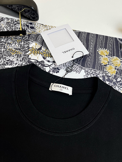 シャネルクラシックカラーTシャツ