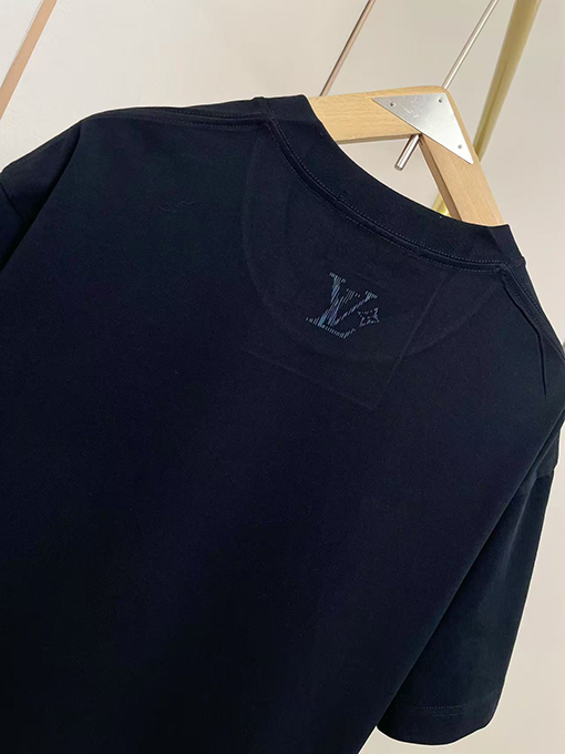 ルイヴィトンスーパーコピー新しい反射Tシャツ