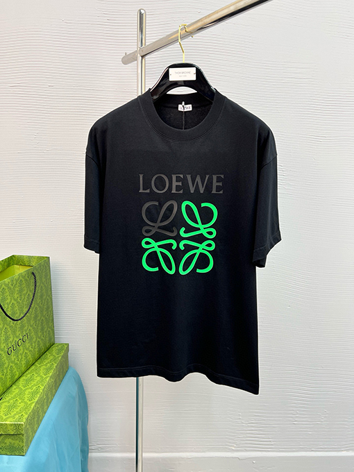 ロエベクラシックTシャツ