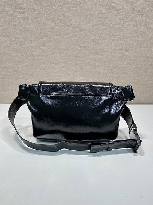 プラダショルダーバッグファッション