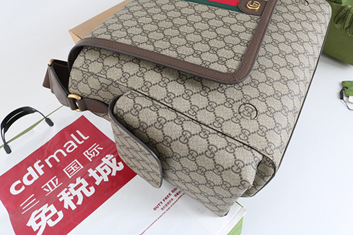 グッチショルダーバッグ